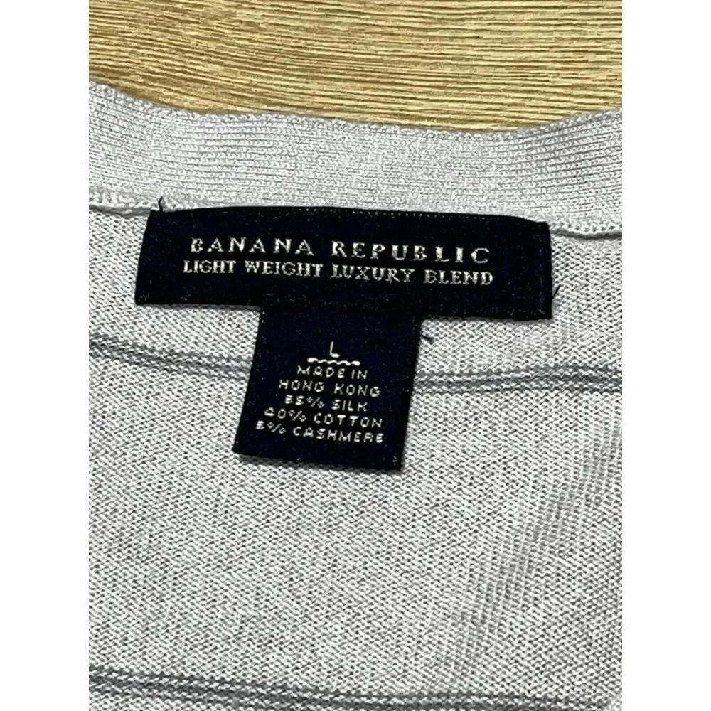 Banana Republic Luxury Blend Men's Sweater Sz Large V Neck Silk Cotton‎ Cashmere